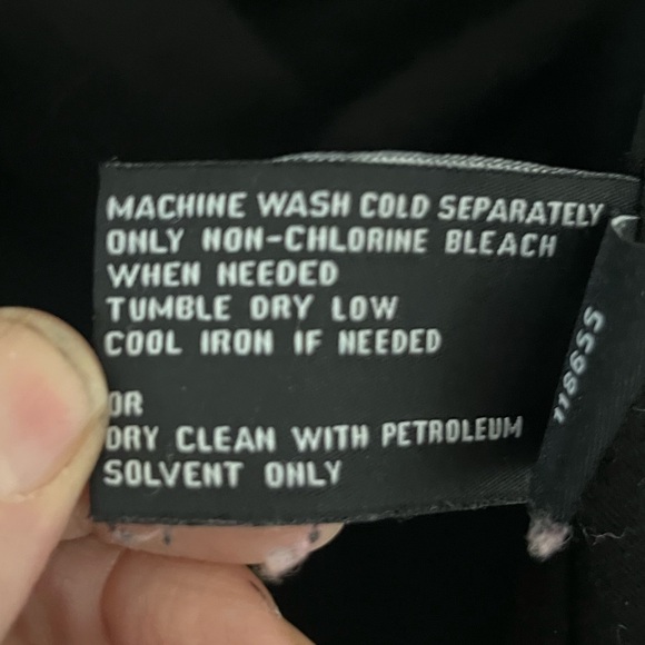 London fog jacket.  Black. Tie waist. Snaps. Pockets on each side.  XL - Picture 4 of 6